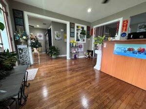 1st moment flowers round rock 390