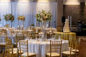 bella by sara dripping springs 1676