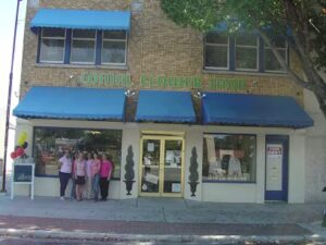 comal flower shop on the plaza new braunfels 194